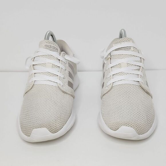 Adidas cloud foam QT Racer track-and-field shoes. - Picture 2 of 7